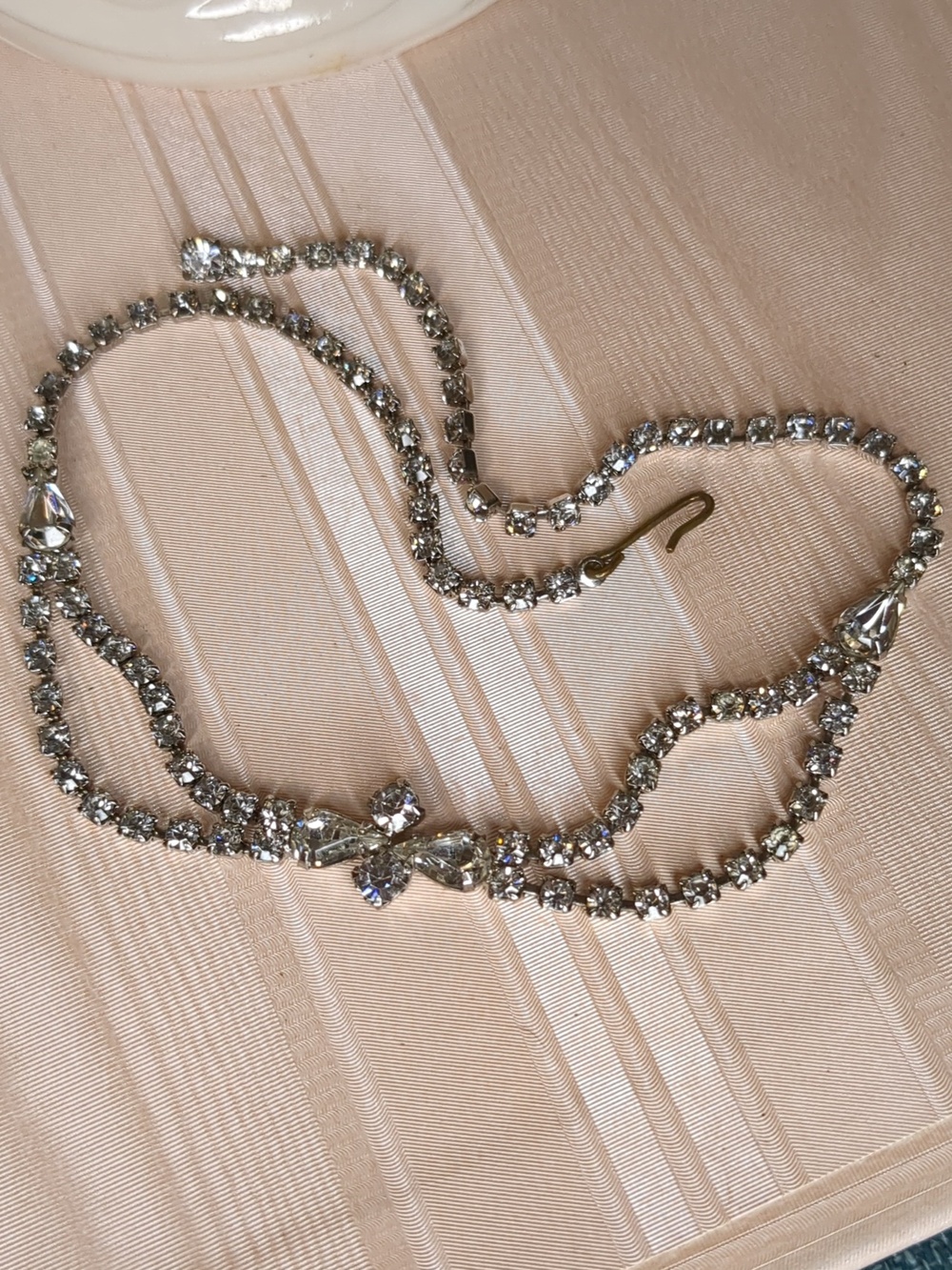 Vintage 60s Rhinestone Necklace Chocker Tennis Style Elegant Formal Wedding - Picture 3 of 10